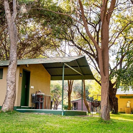 Zambezi Mubala Campsite Katima Mulilo Ruang foto